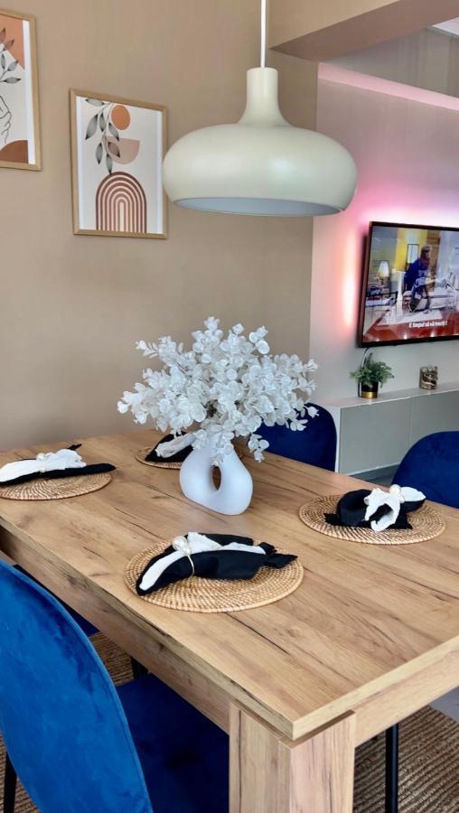 Boholand Apartment Брашов Экстерьер фото